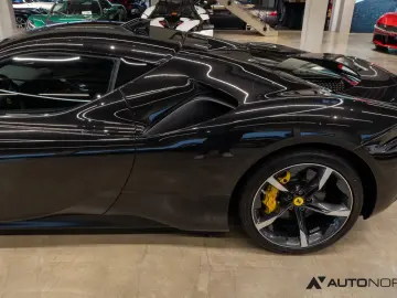 SF90 Stradale Lift Daytona Racing JBL Approved