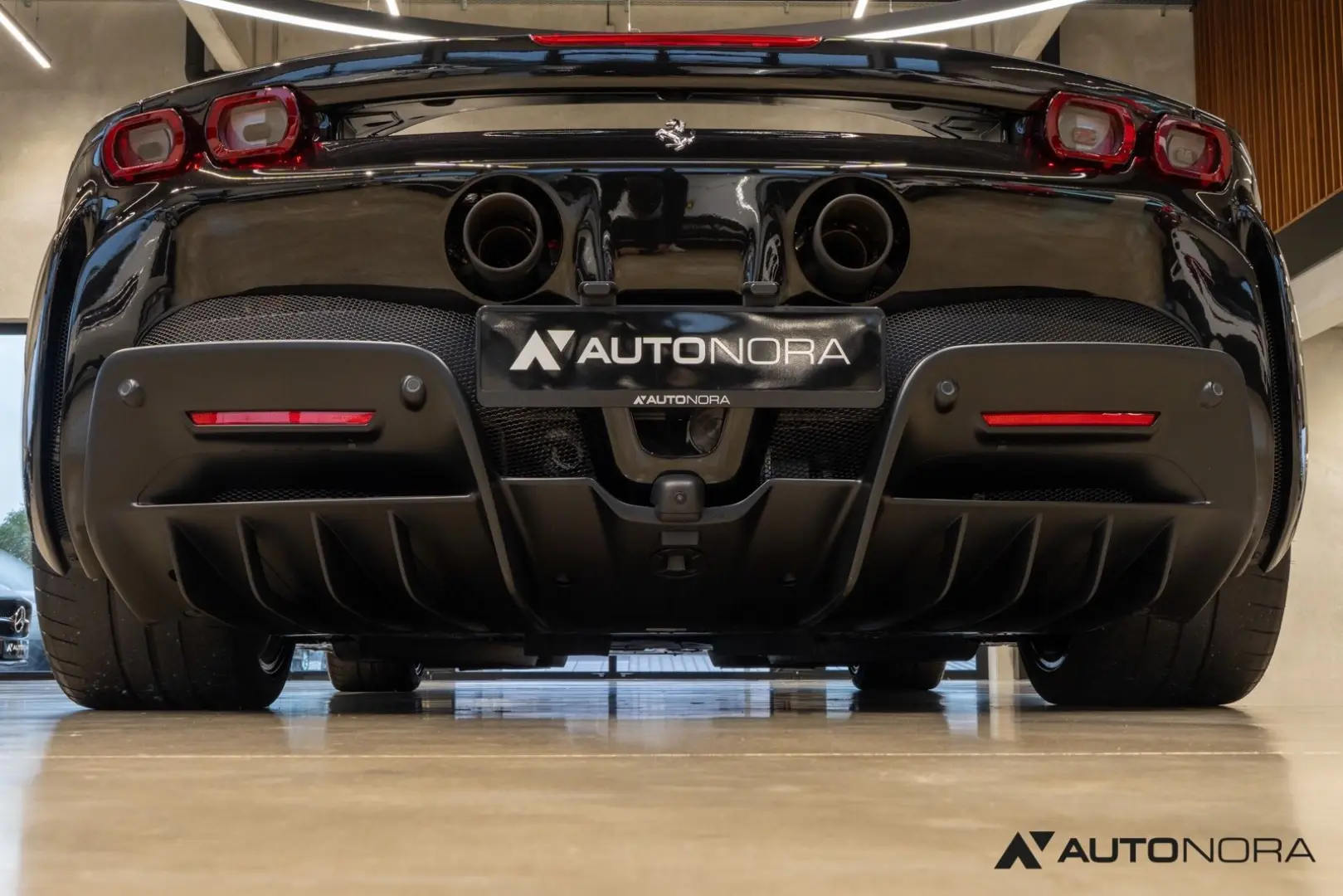 SF90 Stradale Lift Daytona Racing JBL Approved