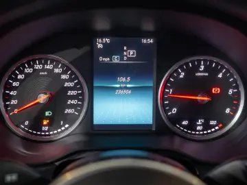 Mercedes-Benz GLC 220D 4MATIC Off Roader