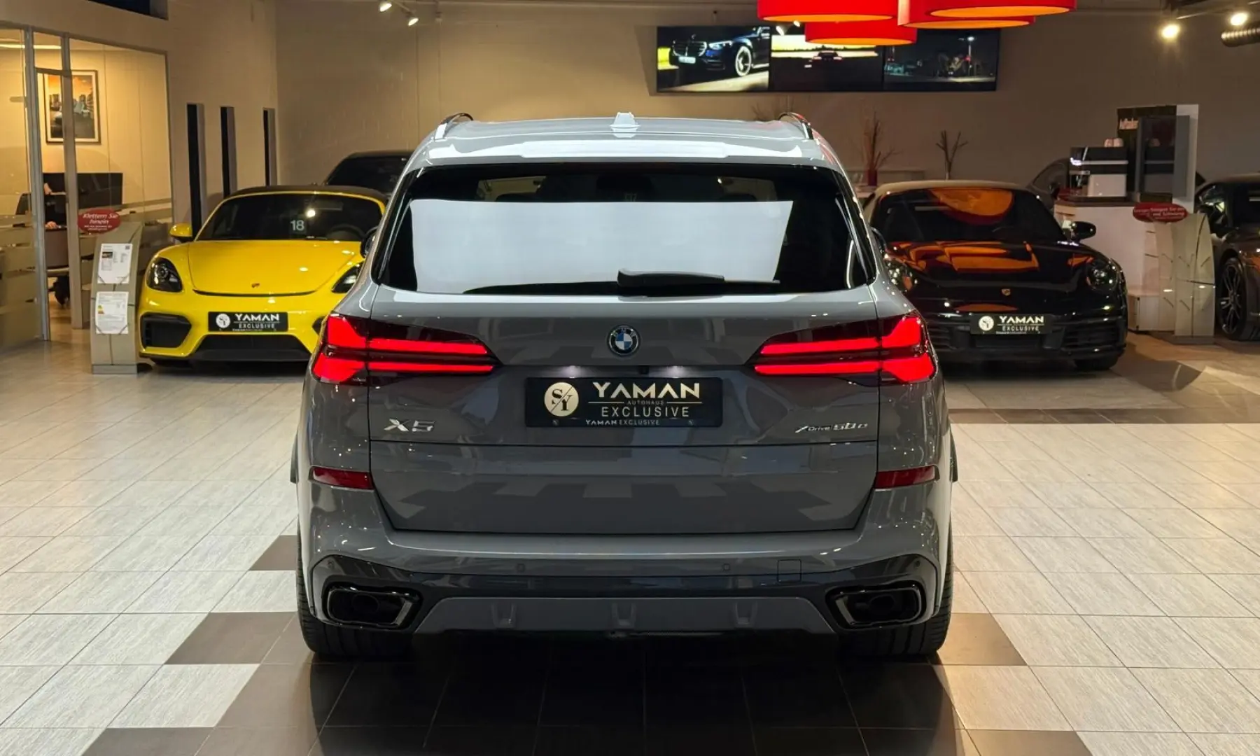 X5 50 e xDr M Sport Pano-Sky Massage Iconic 22