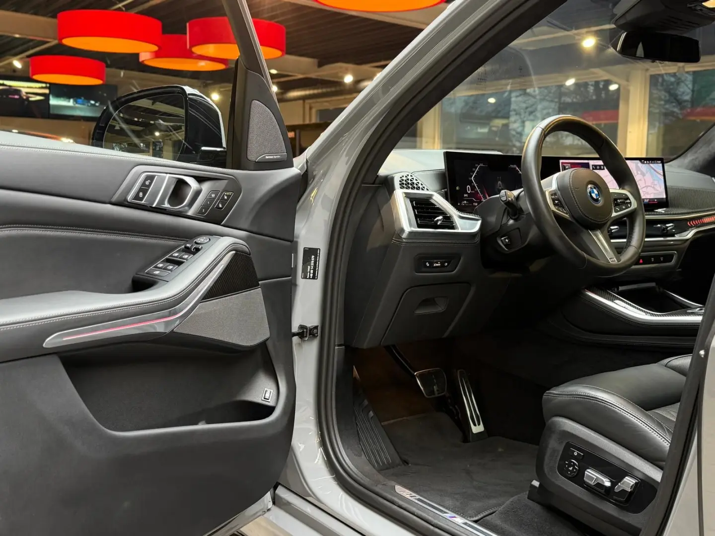 X5 50 e xDr M Sport Pano-Sky Massage Iconic 22