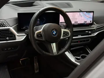 X5 50 e xDr M Sport Pano-Sky Massage Iconic 22