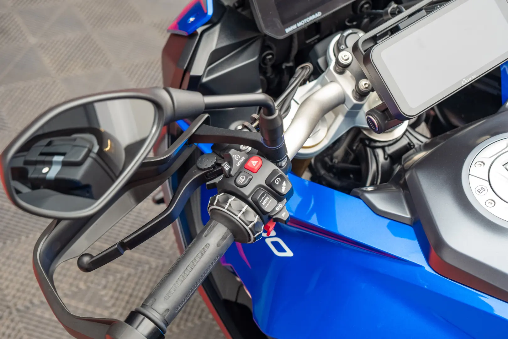 BMW Motorrad F 900 XR