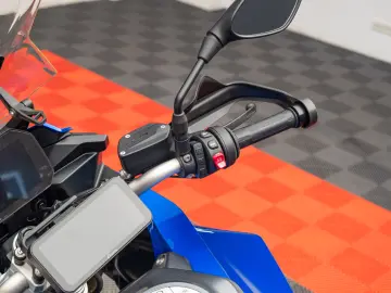 BMW Motorrad F 900 XR