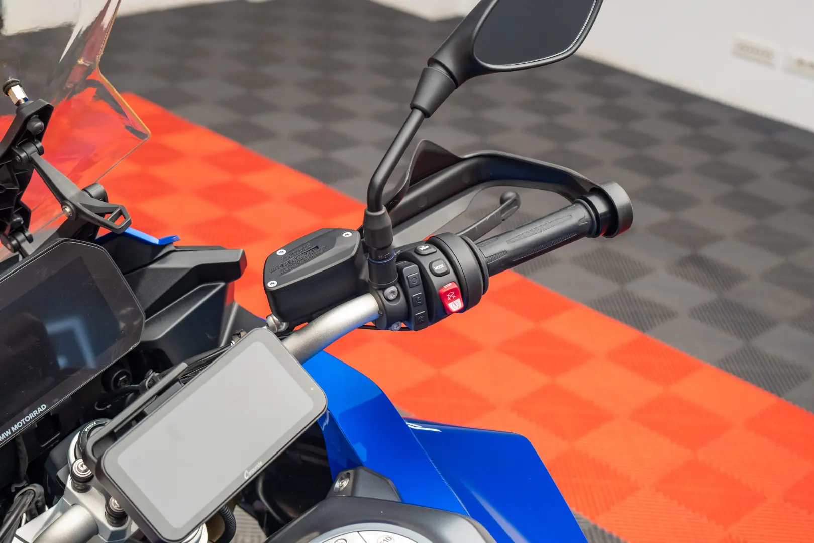 BMW Motorrad F 900 XR