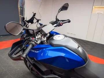 BMW Motorrad F 900 XR