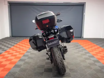 BMW Motorrad F 900 XR