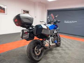 BMW Motorrad F 900 XR