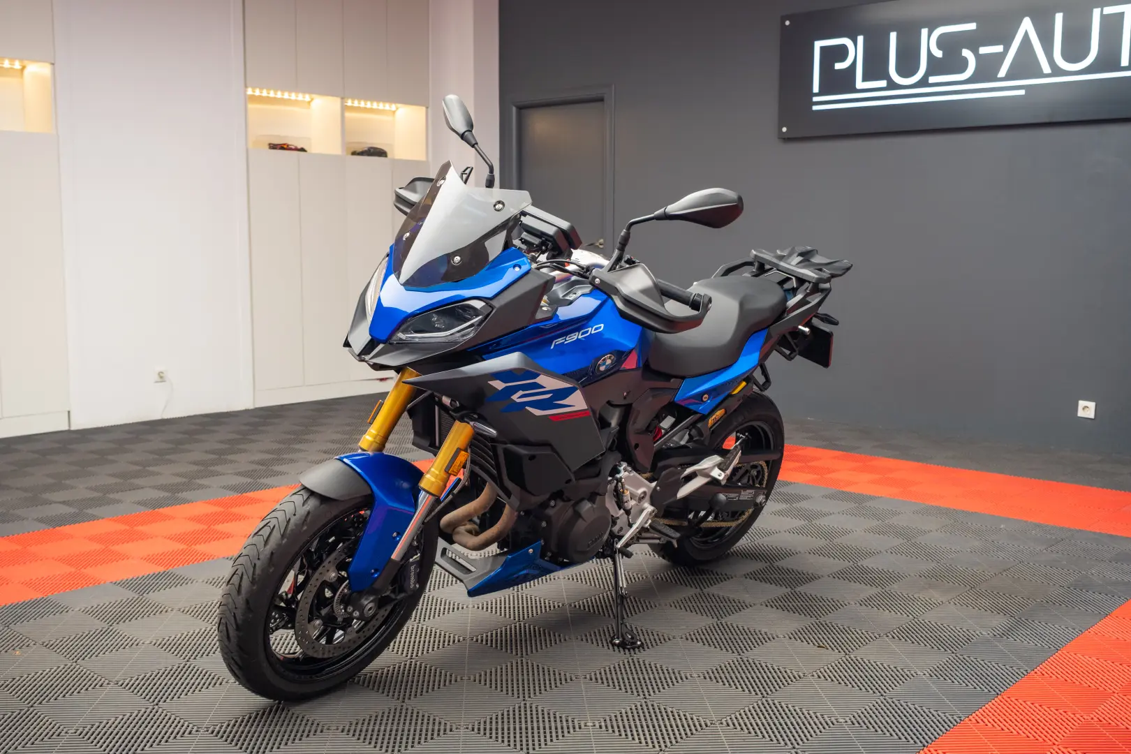 BMW Motorrad F 900 XR