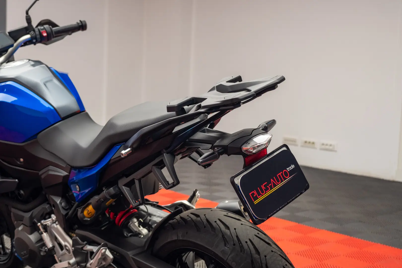 BMW Motorrad F 900 XR