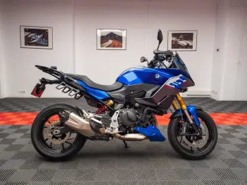 BMW Motorrad F 900 XR