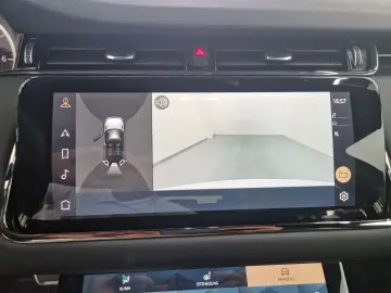 Range Rover Evoque P300e R-Dynamic SE Winter