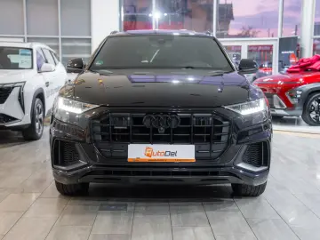 Audi Q8 E-tron quattro 3.0