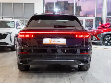 Audi Q8 55 TFSIe