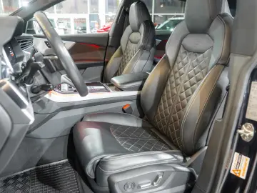 Audi Q8 55 TFSIe