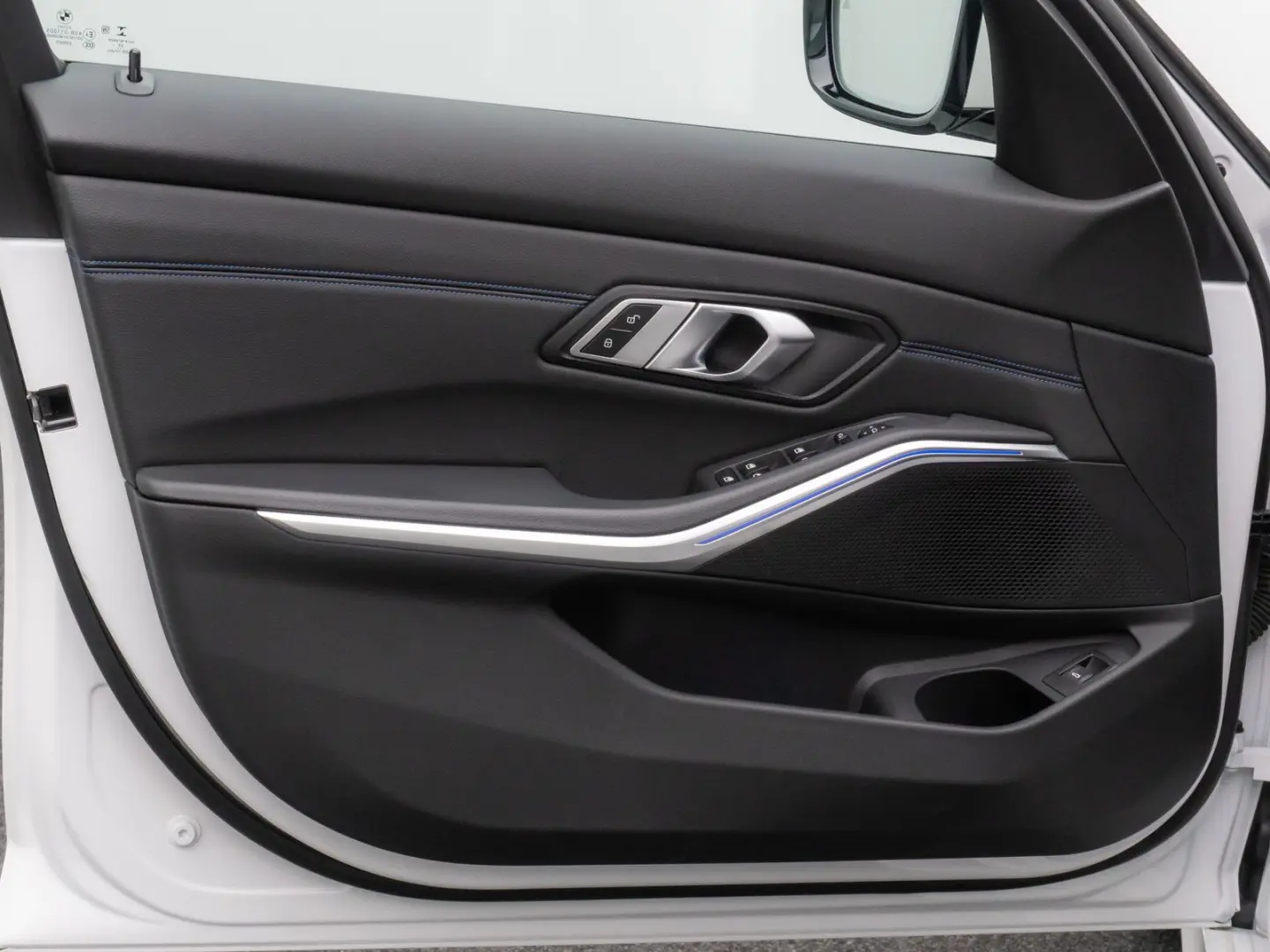 330i xD M Sport Kamera HUD DAB ACC Alarm 19Zoll