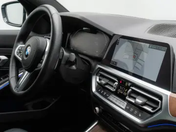 330i xD M Sport Kamera HUD DAB ACC Alarm 19Zoll