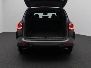 X3 xD30d M Sport 360 Laser Standheizung HiFi DAB