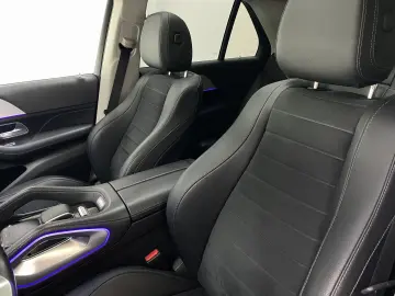 GLE 300 d 4M AMG NIGHT PANO AHK AIR LED KAM 22