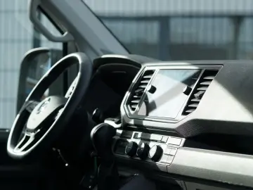 Crafter Kasten DSG ACC LED Standh. Massage AHK 3