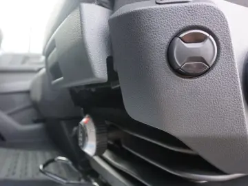 Crafter Kasten DSG ACC LED Standh. Massage AHK 3