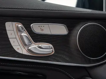 GLC 63 AMG 4Mat. PERF.ABGAS NIGHT PANO 20 LM 1HD