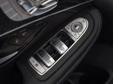 GLC 63 AMG 4Mat. PERF.ABGAS NIGHT PANO 20 LM 1HD