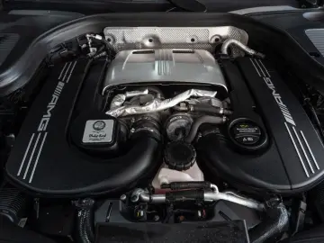 GLC 63 AMG 4Mat. PERF.ABGAS NIGHT PANO 20 LM 1HD