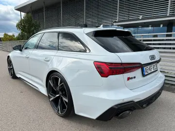 RS6 Avant 4.0 TFSI quattro