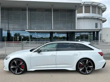 RS6 Avant 4.0 TFSI quattro