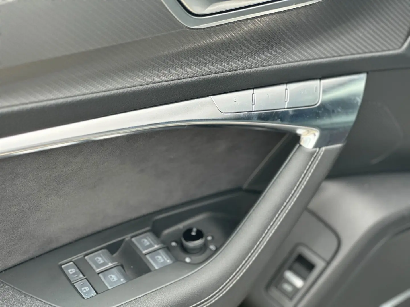 RS 6 Av. 4.0 quattro Pano DynamickPak 23 schwarz