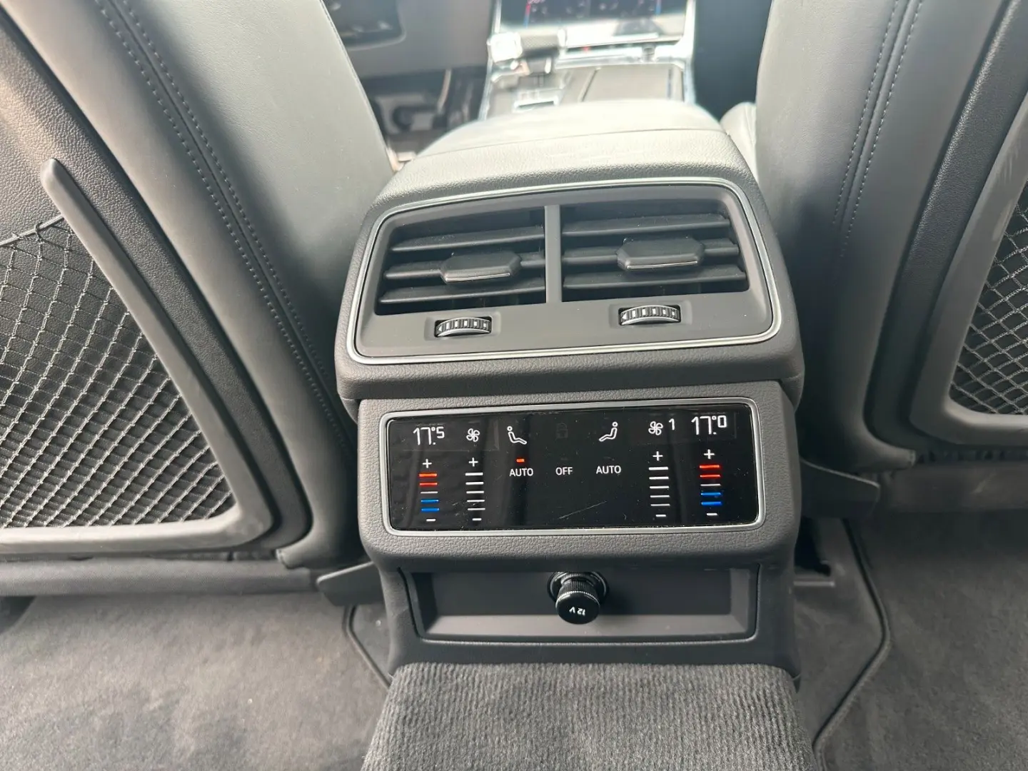 RS 6 Av. 4.0 quattro Pano DynamickPak 23 schwarz