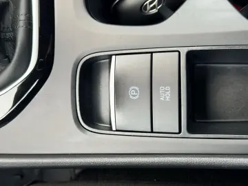 HYUNDAI TUCSON 2022 1.6D E6 48V MH Garantie 12 Luni Rate Ava