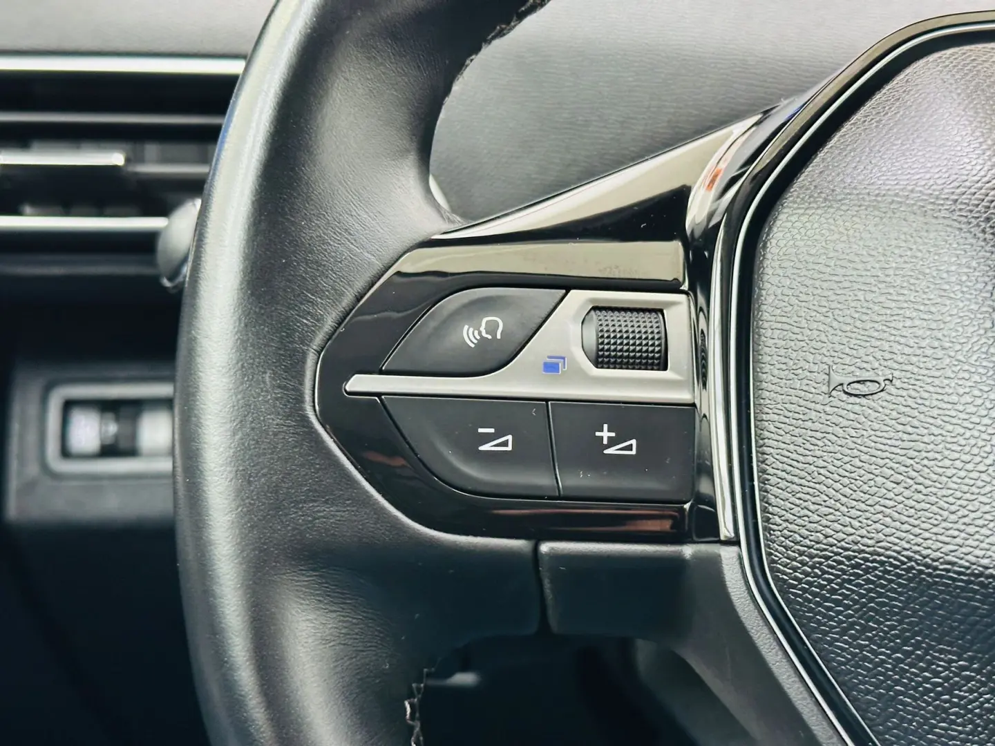 PEUGEOT 3008 2017 1.2I E6 Garantie 12 Luni Rate Avans 0 Doar