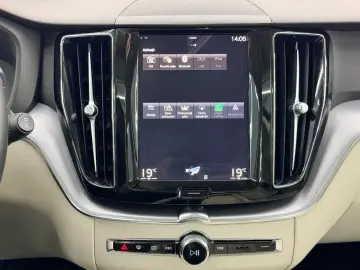 VOLVO Xc-60 2020 2.0D E6 4x4 Garantie 12 Luni Rate Avans 0 D