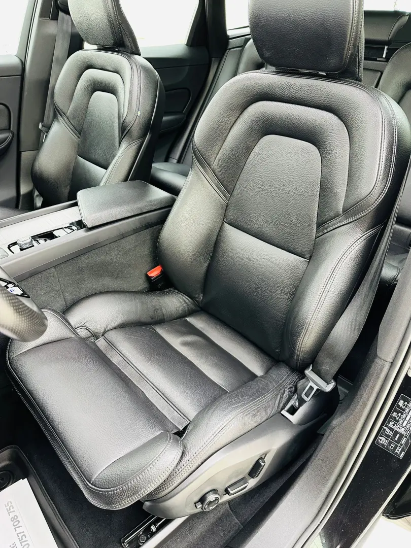 VOLVO Xc-60 2018 4x4 2.0D E6 GARANTIE Rate Avans 0 Doar Cu B