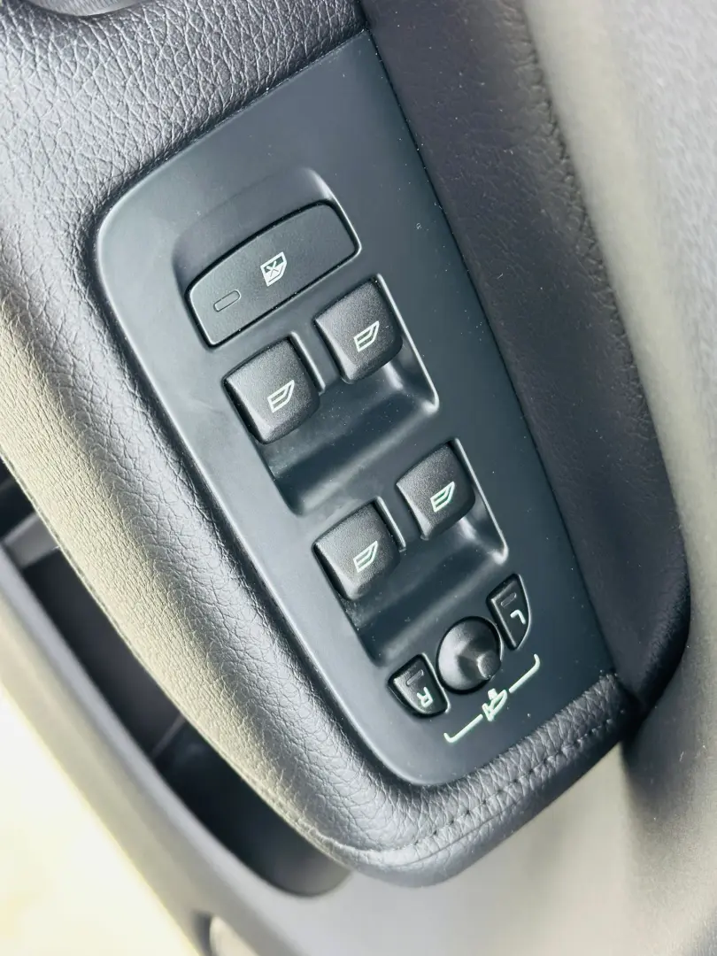 VOLVO Xc-60 2018 4x4 2.0D E6 GARANTIE Rate Avans 0 Doar Cu B