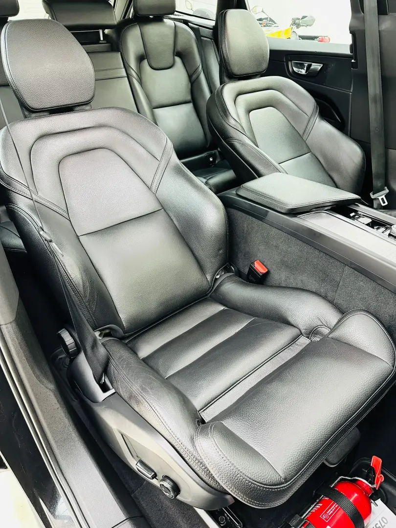 VOLVO Xc-60 2018 4x4 2.0D E6 GARANTIE Rate Avans 0 Doar Cu B