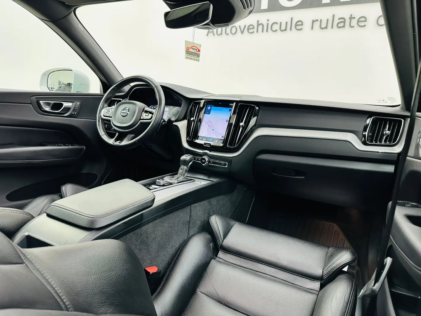 VOLVO Xc-60 2018 4x4 2.0D E6 GARANTIE Rate Avans 0 Doar Cu B