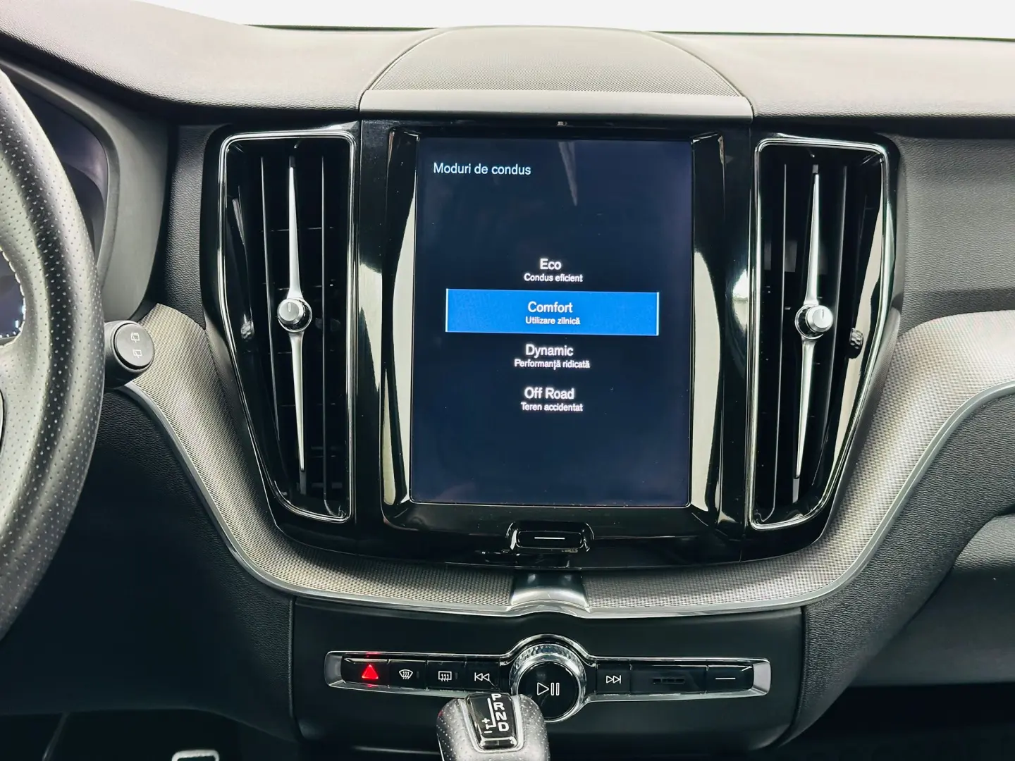 VOLVO Xc-60 2018 4x4 2.0D E6 GARANTIE Rate Avans 0 Doar Cu B