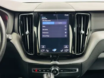 VOLVO Xc-60 2018 4x4 2.0D E6 GARANTIE Rate Avans 0 Doar Cu B