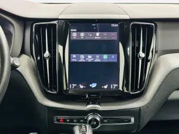 VOLVO Xc-60 2018 4x4 2.0D E6 GARANTIE Rate Avans 0 Doar Cu B