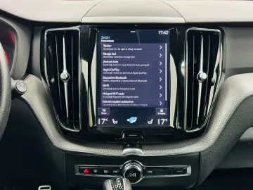 VOLVO Xc-60 2018 4x4 2.0D E6 GARANTIE Rate Avans 0 Doar Cu B