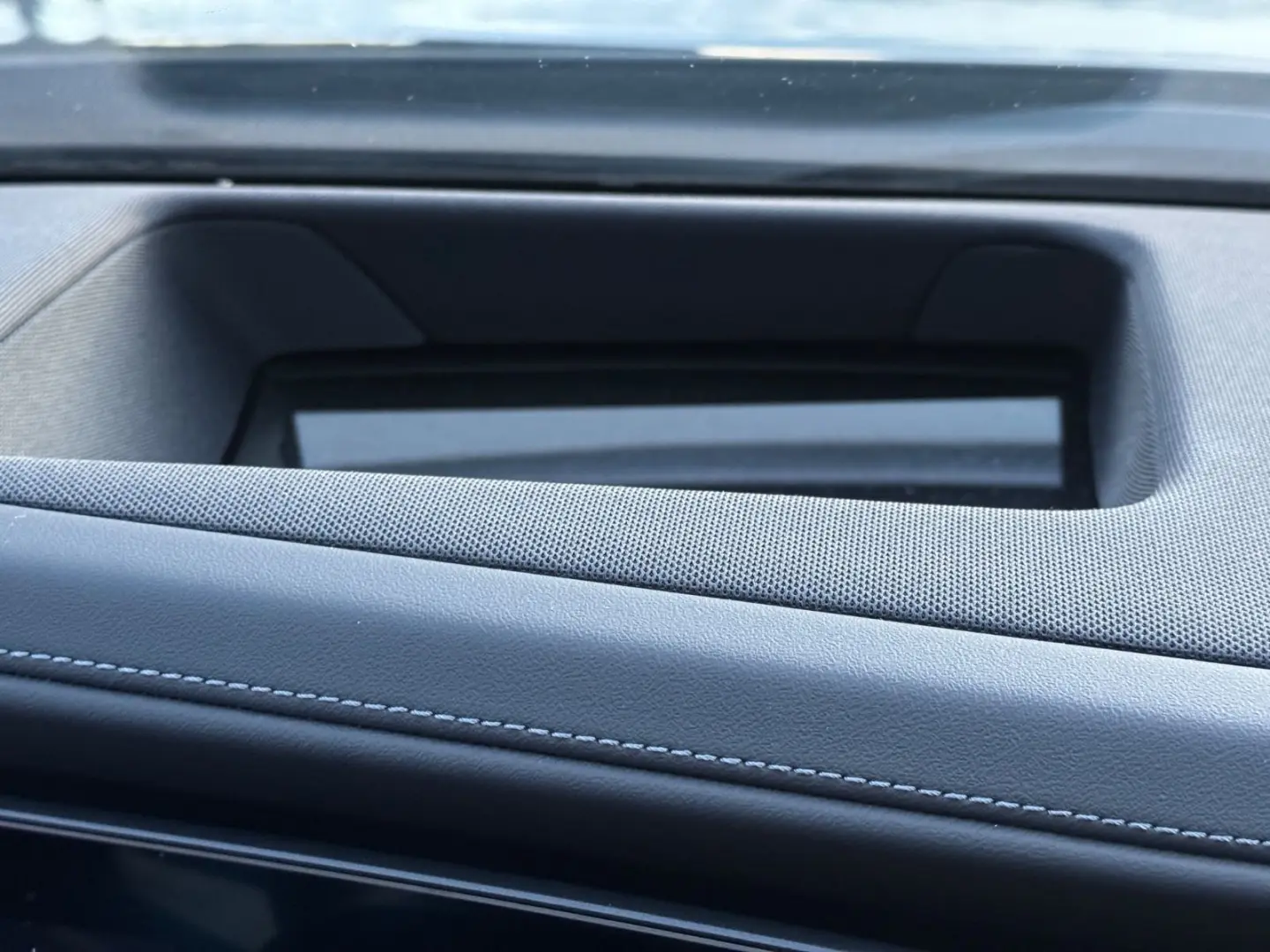 i7 xDrive 60 M Sport B&W Crystal