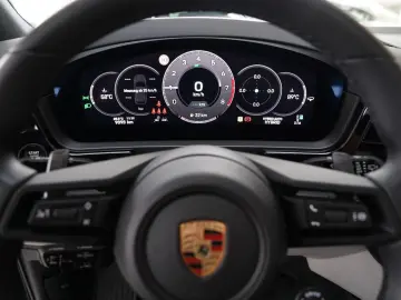 Cayenne E-Hybrid Pano Aero Design BOSE Sport 360