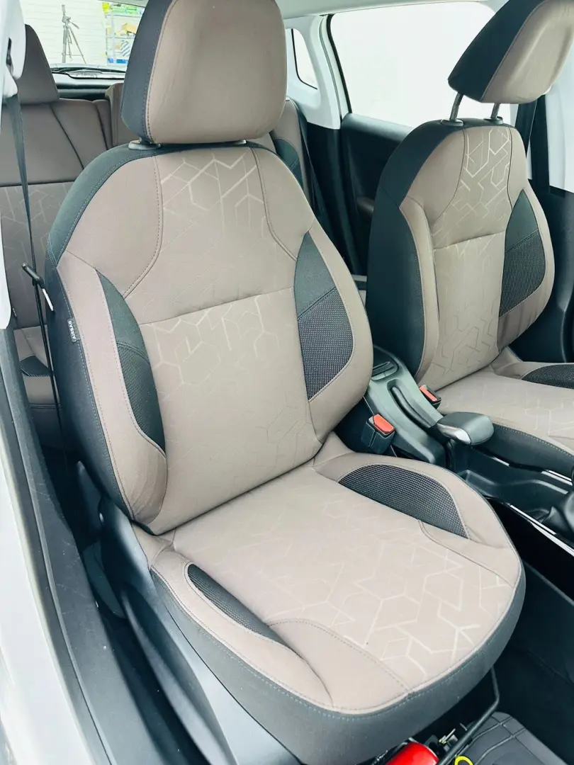 PEUGEOT 2008 2014 1.2I E5 GARANTIE 12 LUNI Rate Avans 0 Doar