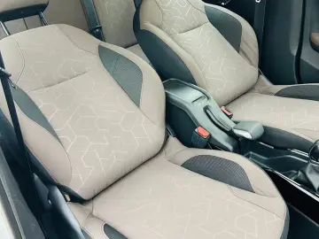 PEUGEOT 2008 2014 1.2I E5 GARANTIE 12 LUNI Rate Avans 0 Doar