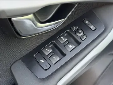 VOLVO V40 2015 1.6D E5 Garantie 12 Luni Rate Avans 0 Doar Cu