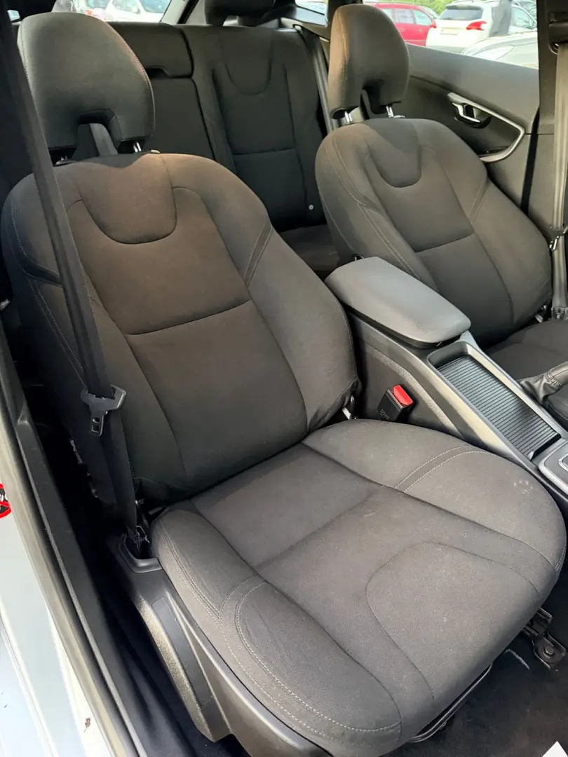 VOLVO V40 2015 1.6D E5 Garantie 12 Luni Rate Avans 0 Doar Cu