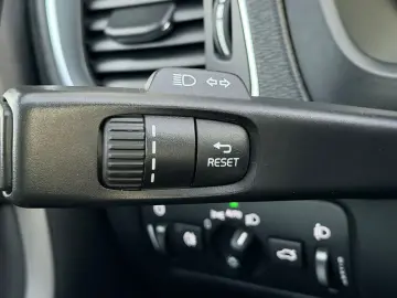 VOLVO V40 2015 1.6D E5 Garantie 12 Luni Rate Avans 0 Doar Cu